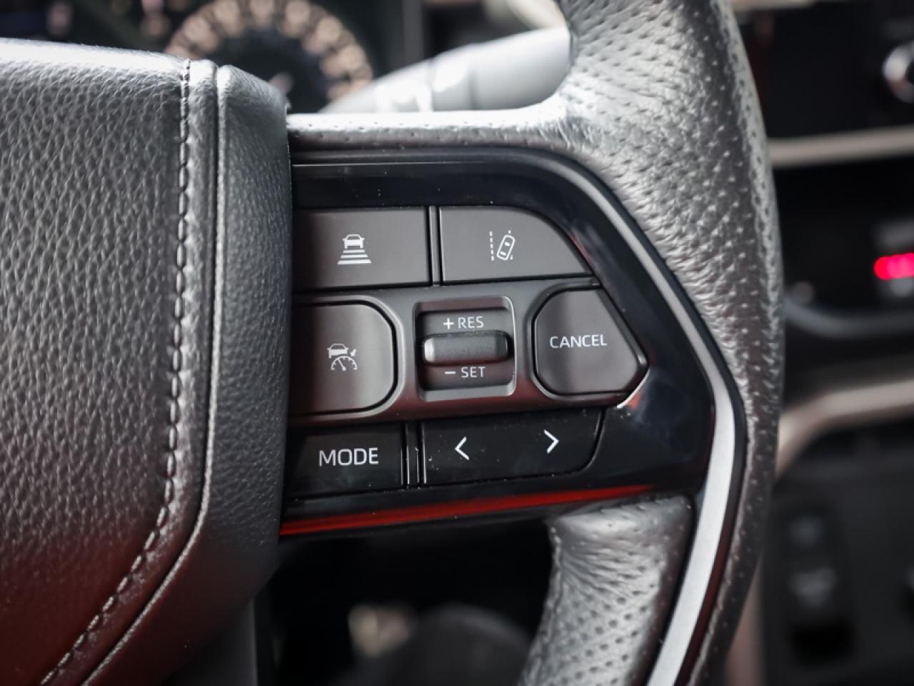 2024 Toyota Tundra SR5 TRD Off Road  TOYOTA TRD OFF-ROAD Low kms with Hard Tri-Fold Cover and Side Steps Included Photo