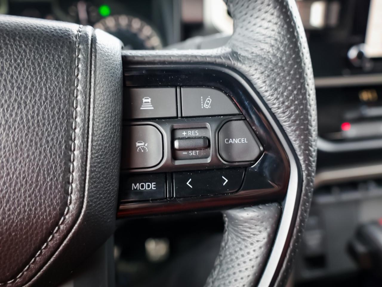 2024 Toyota Tundra SR5 TRD Off Road  TOYOTA TRD OFF-ROAD Low kms with Hard Tri-Fold Cover and Side Steps Included Photo