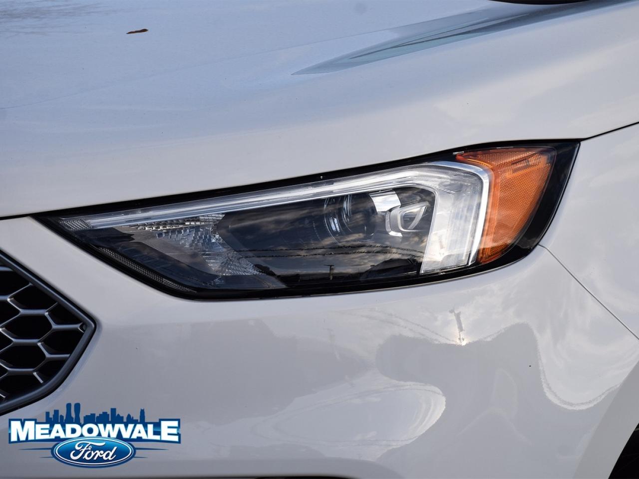 2024 Ford Edge SEL Photo2