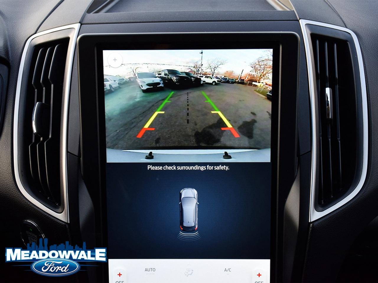 2024 Ford Edge SEL Photo