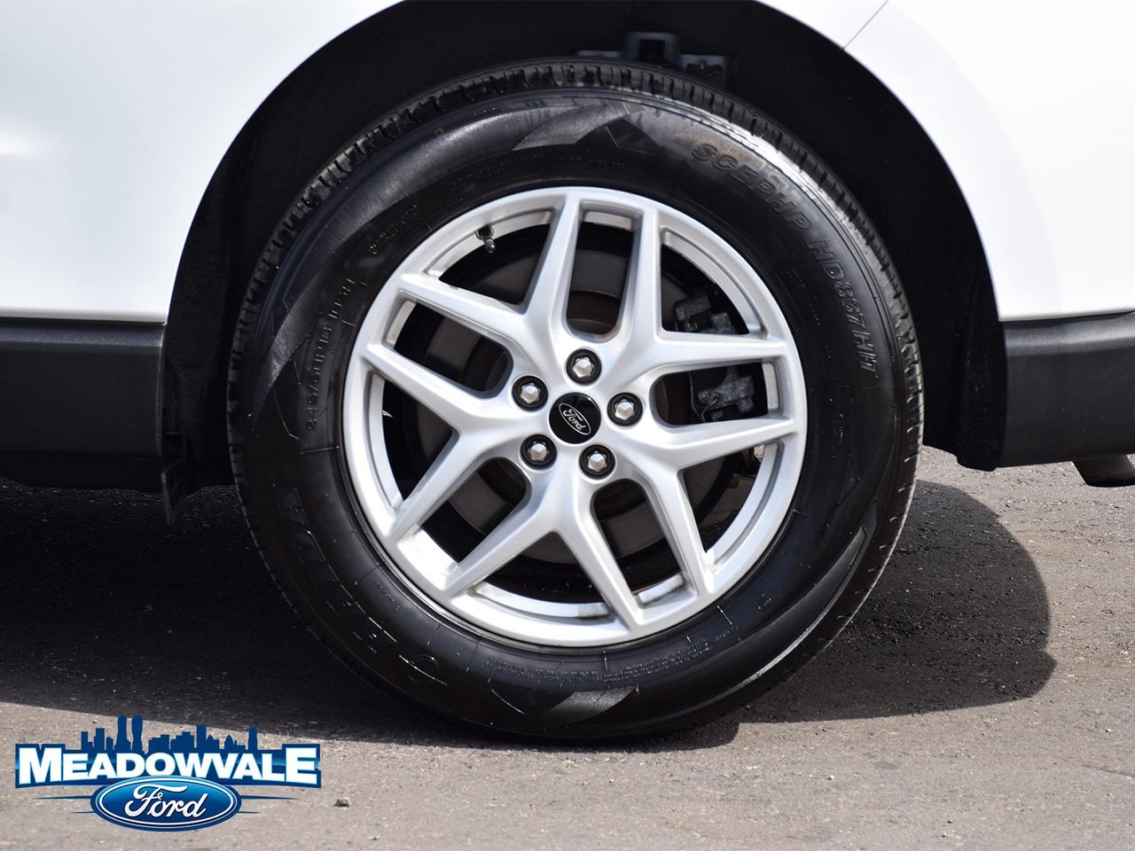 2024 Ford Edge SEL Photo