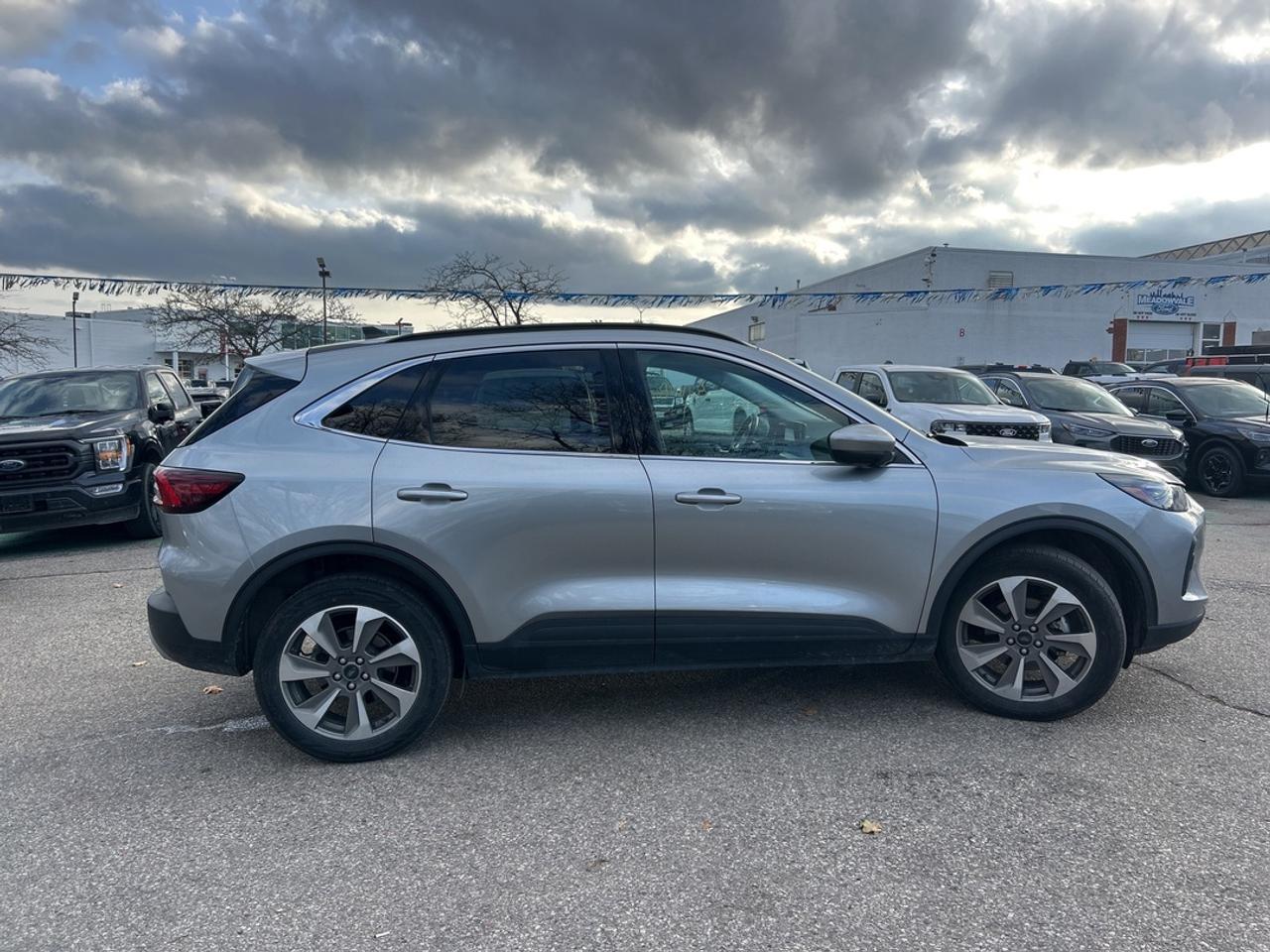 2024 Ford Escape Platinum Photo