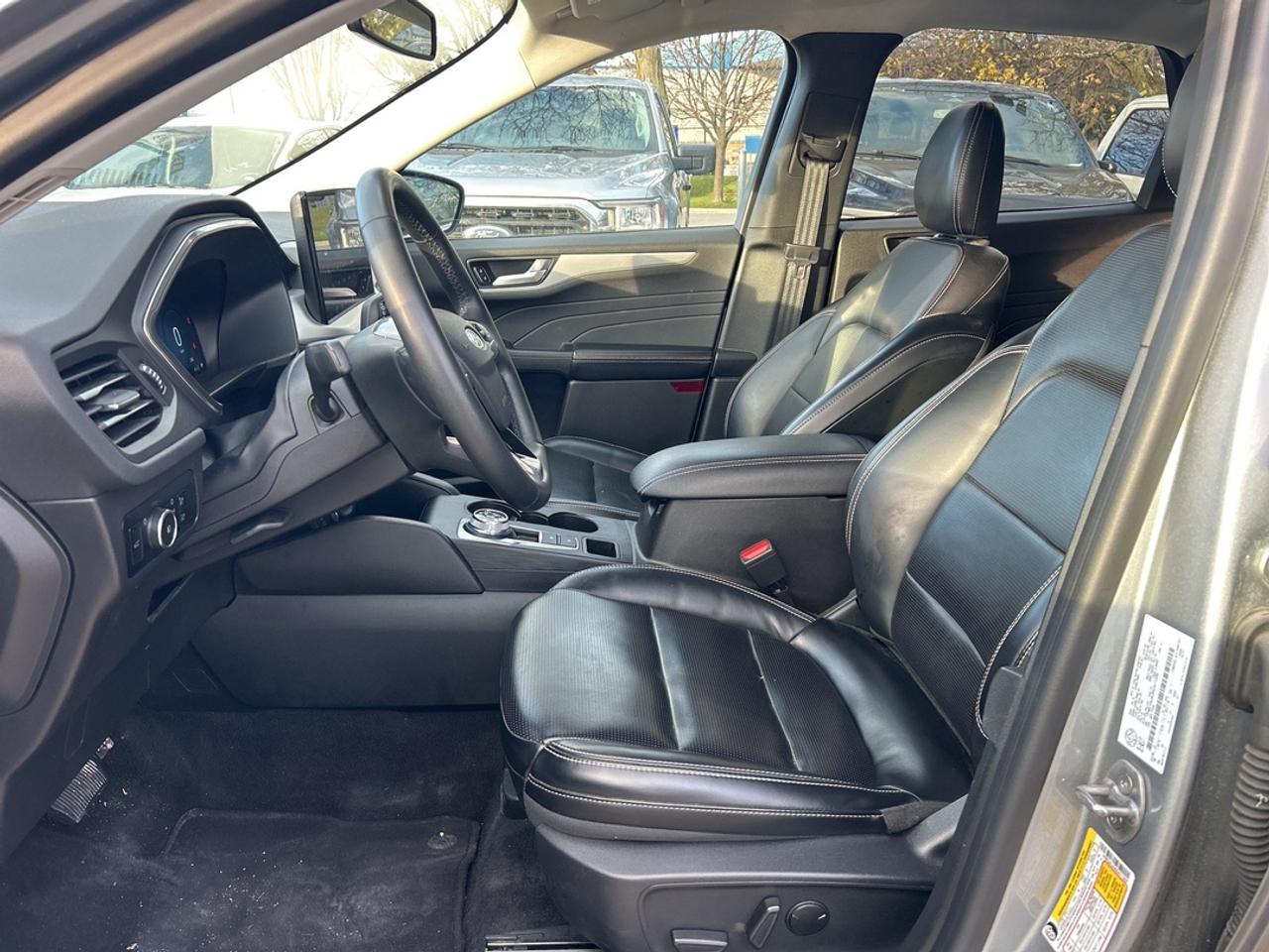 2024 Ford Escape Platinum Photo