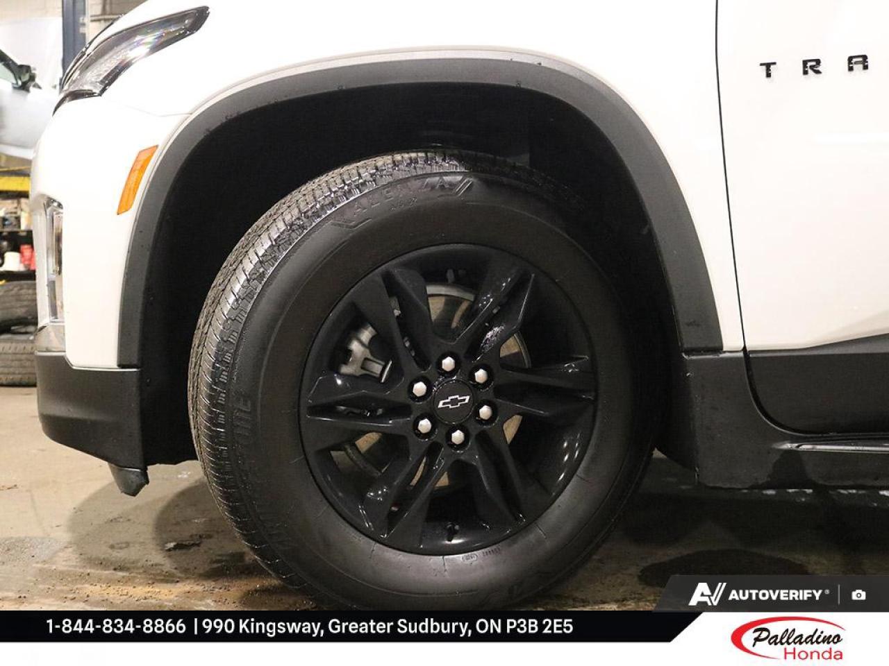 2022 Chevrolet Traverse LT Cloth Photo