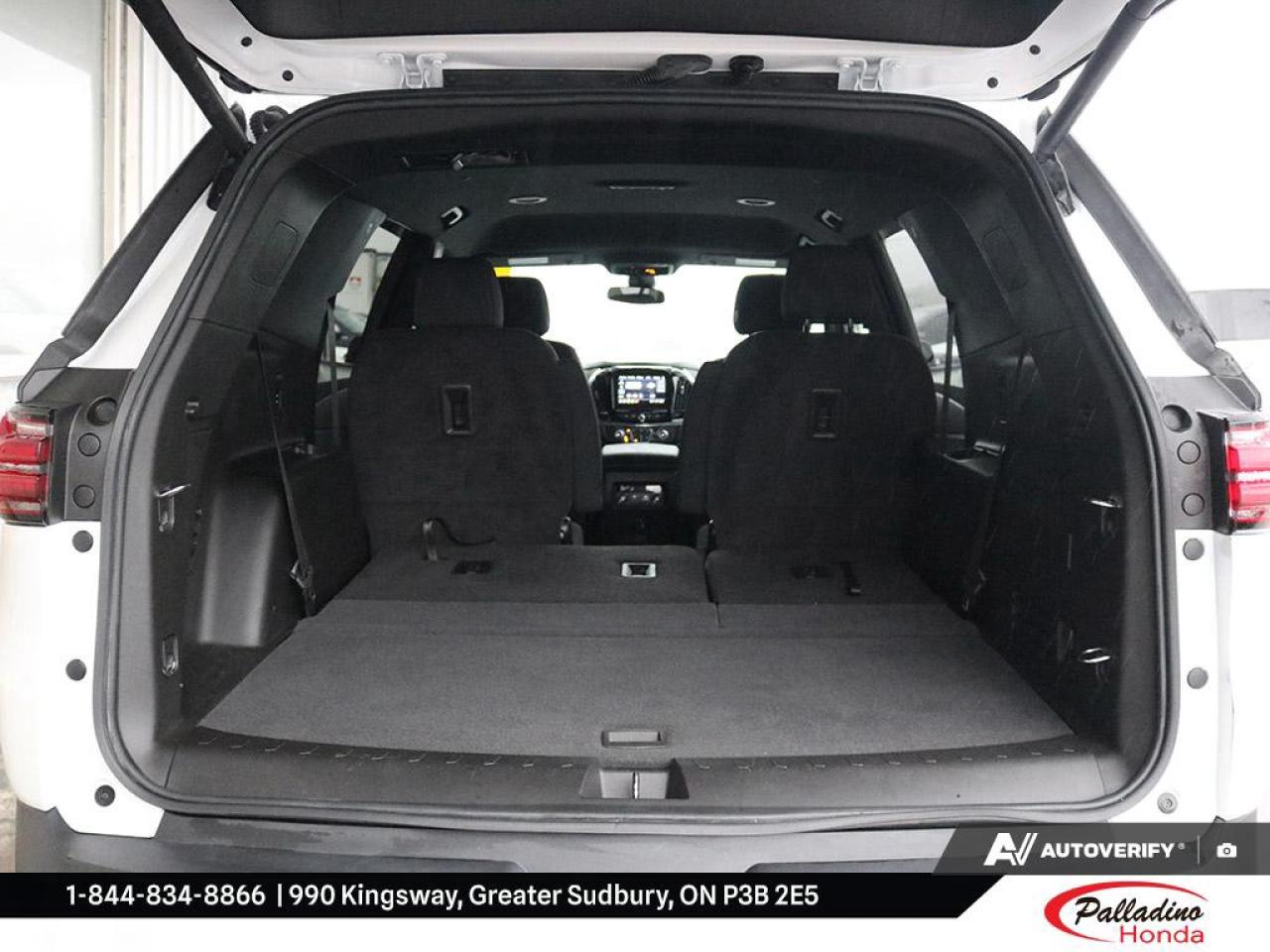 2022 Chevrolet Traverse LT Cloth Photo