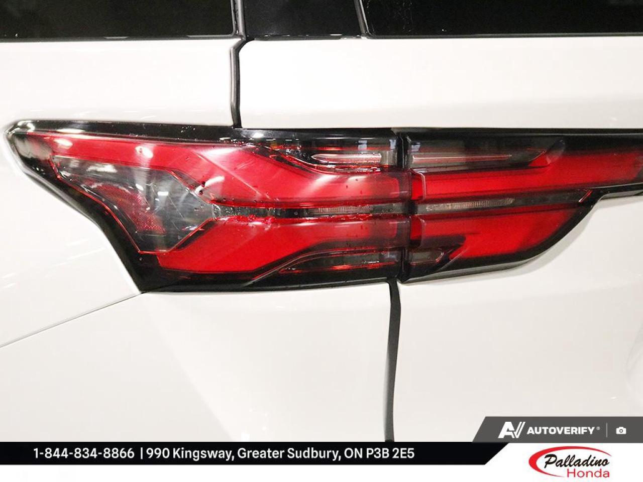 2022 Chevrolet Traverse LT Cloth Photo