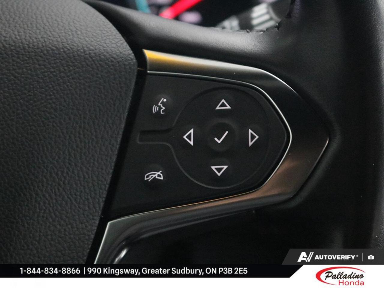 2022 Chevrolet Traverse LT Cloth Photo