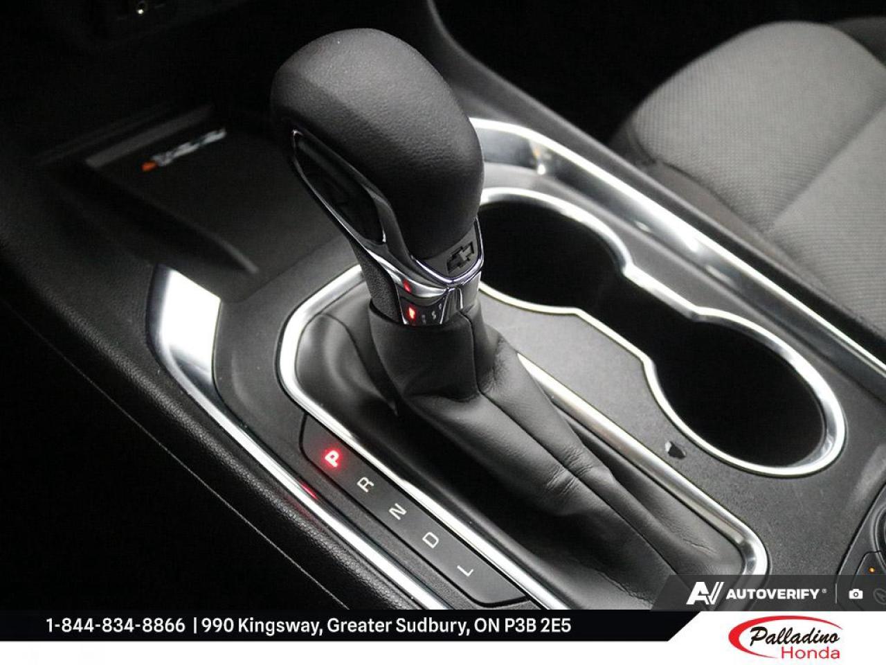 2022 Chevrolet Traverse LT Cloth Photo