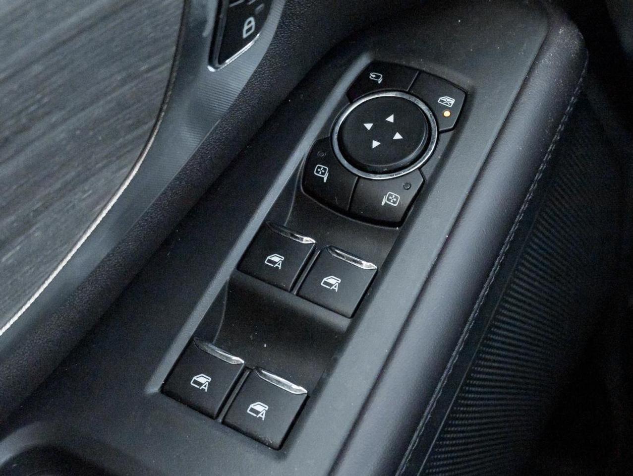 2025 Ford Expedition Platinum Max Photo