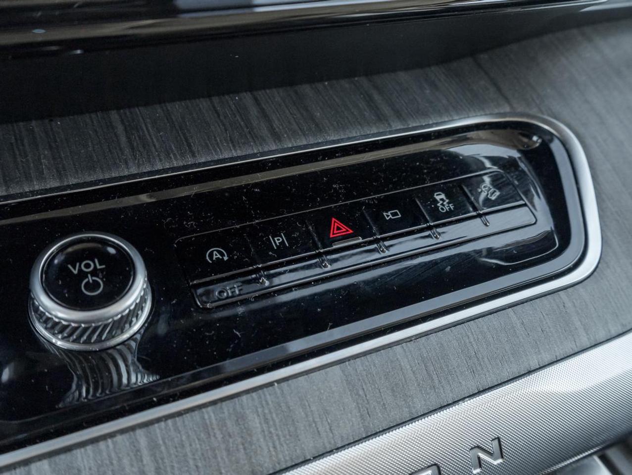 2025 Ford Expedition Platinum Max Photo