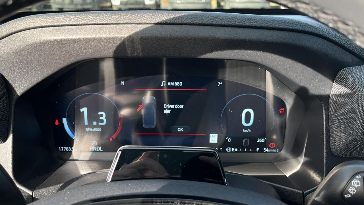 2025 Ford Explorer Platinum Photo