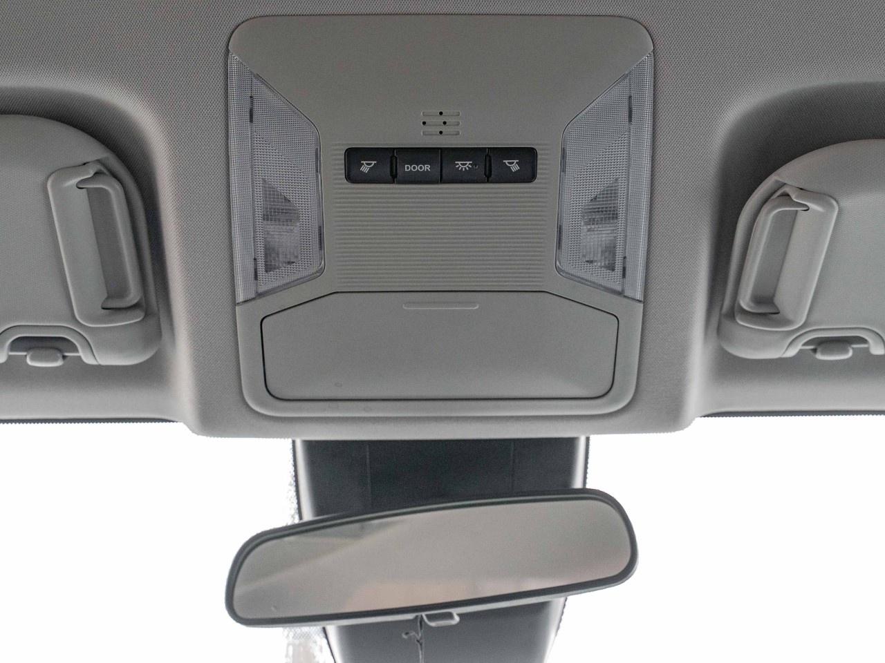 2020 Toyota RAV4 LE FWD Photo