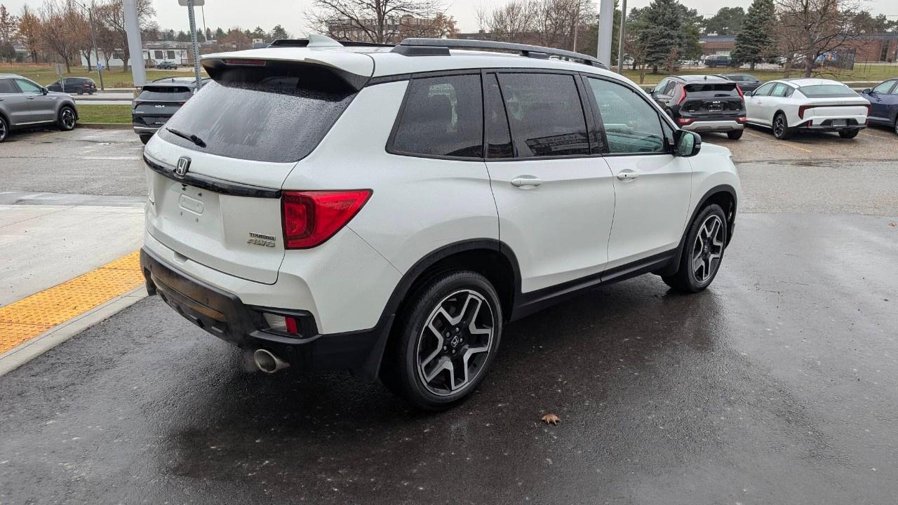 2022 Honda Passport Touring AWD Photo