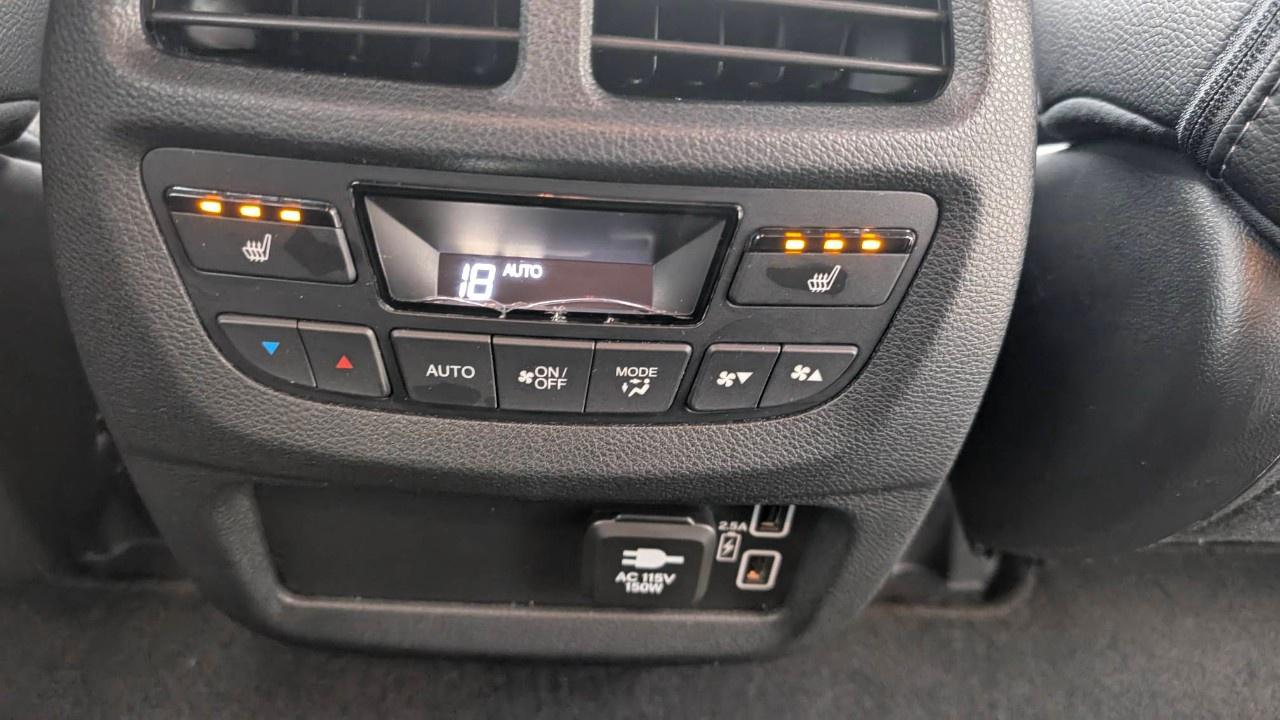 2022 Honda Passport Touring AWD Photo