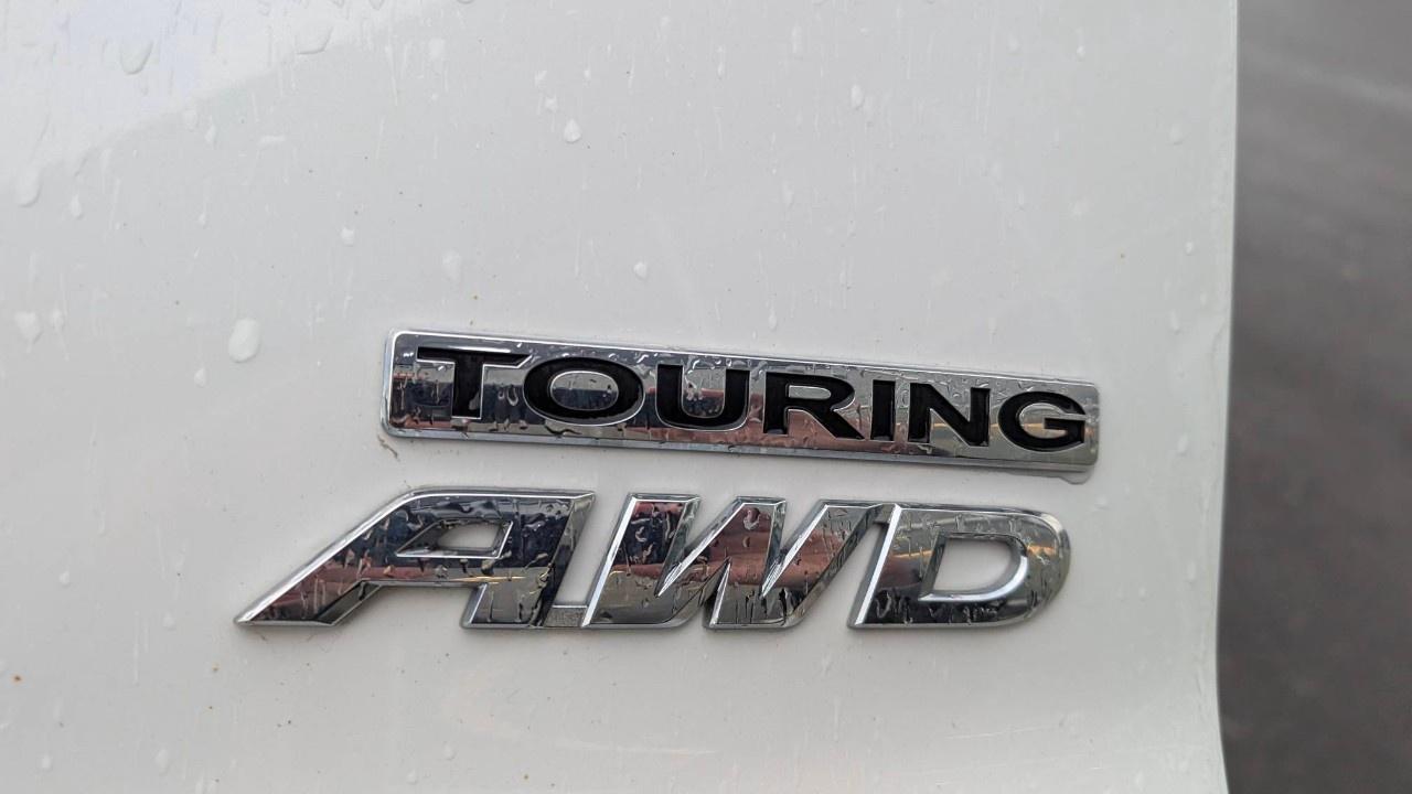 2022 Honda Passport Touring AWD Photo