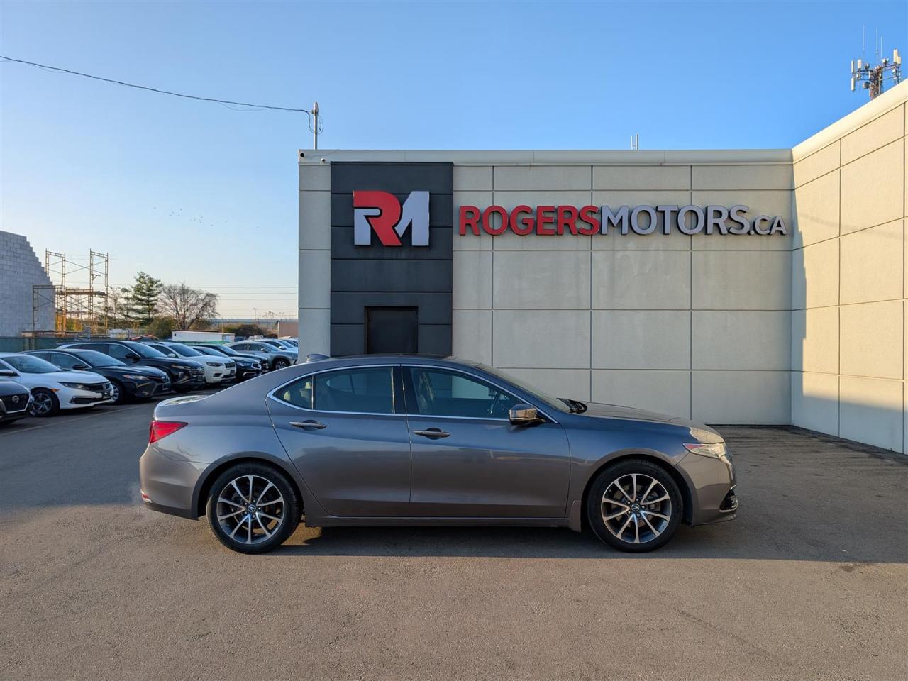 2017 Acura TLX SH-AWD - NAVI - SUNROOF - TECH FEATS Photo