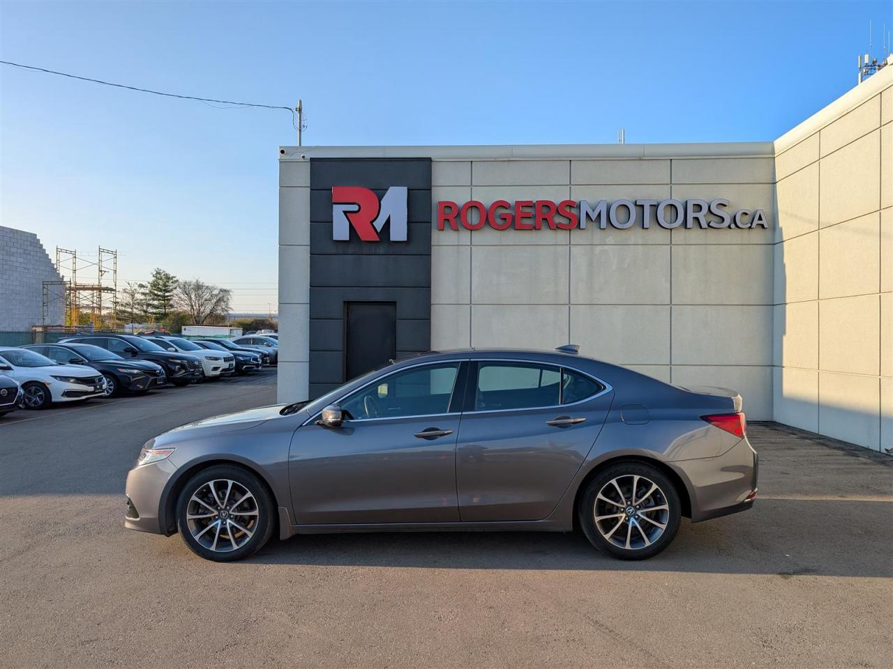 2017 Acura TLX SH-AWD - NAVI - SUNROOF - TECH FEATS Photo