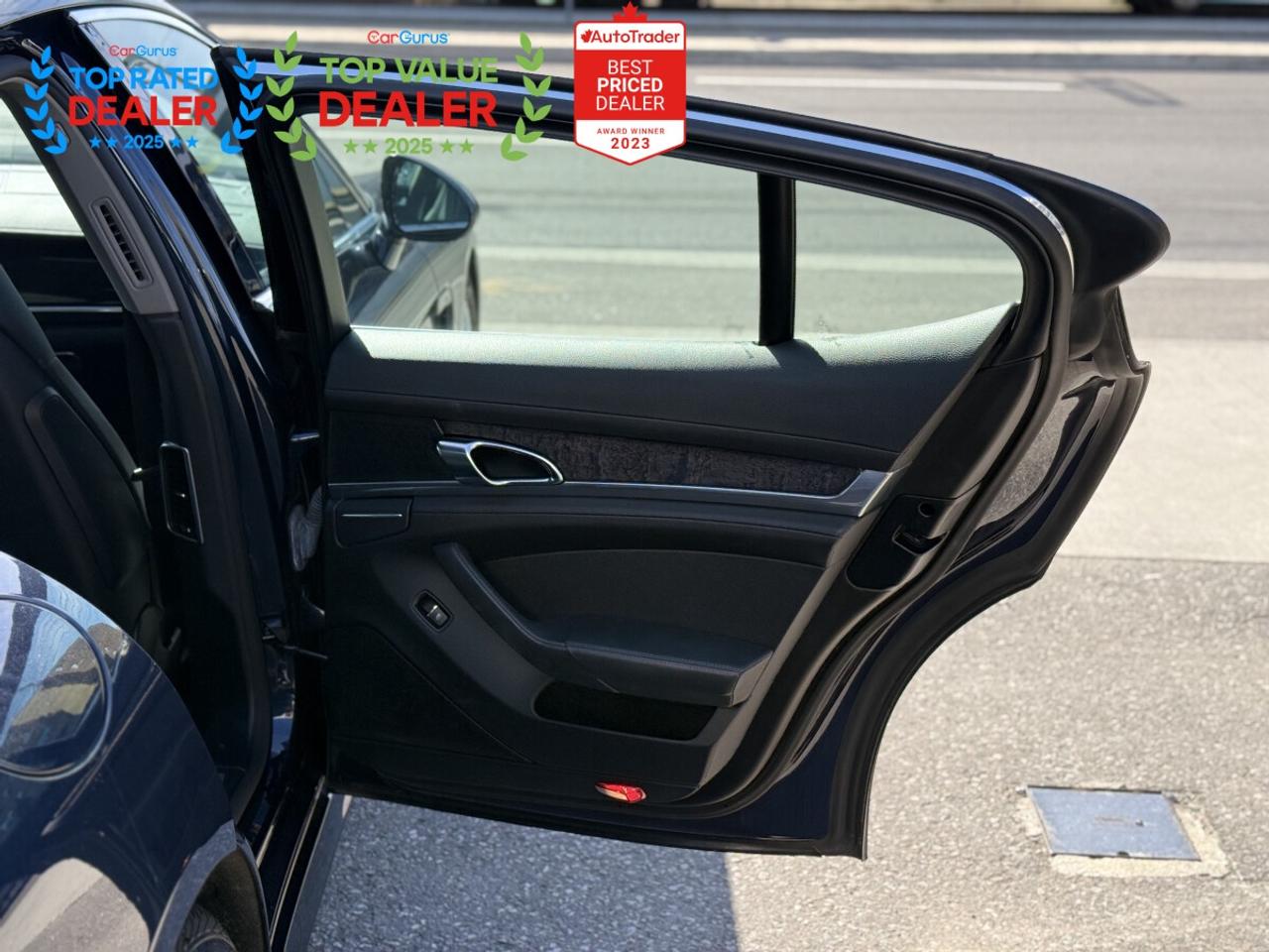 2014 Porsche Panamera 4S | DEALER SERVICED | SUNROOF | NAVI | LOADED Photo