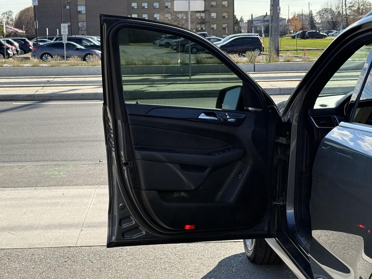 2018 Mercedes-Benz GLE-Class 400 //AMG PKG | PANO | 360 CAMERA | HARMAN KARDON Photo