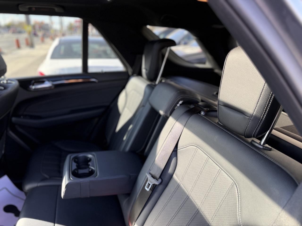 2018 Mercedes-Benz GLE-Class 400 //AMG PKG | PANO | 360 CAMERA | HARMAN KARDON Photo