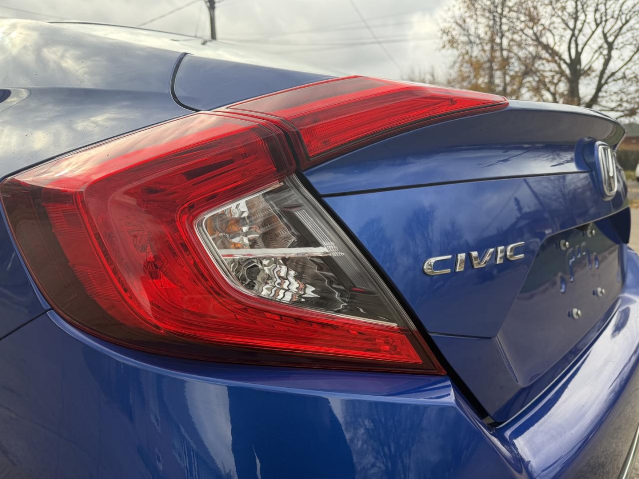 2019 Honda Civic LX Sedan CVT - Photo #7