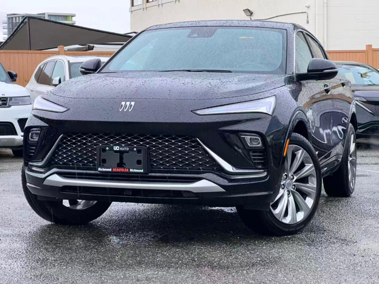 Used 2025 Buick Envista Avenir/ NO ACCIDENT/ BC LOCAL for sale in Richmond, BC