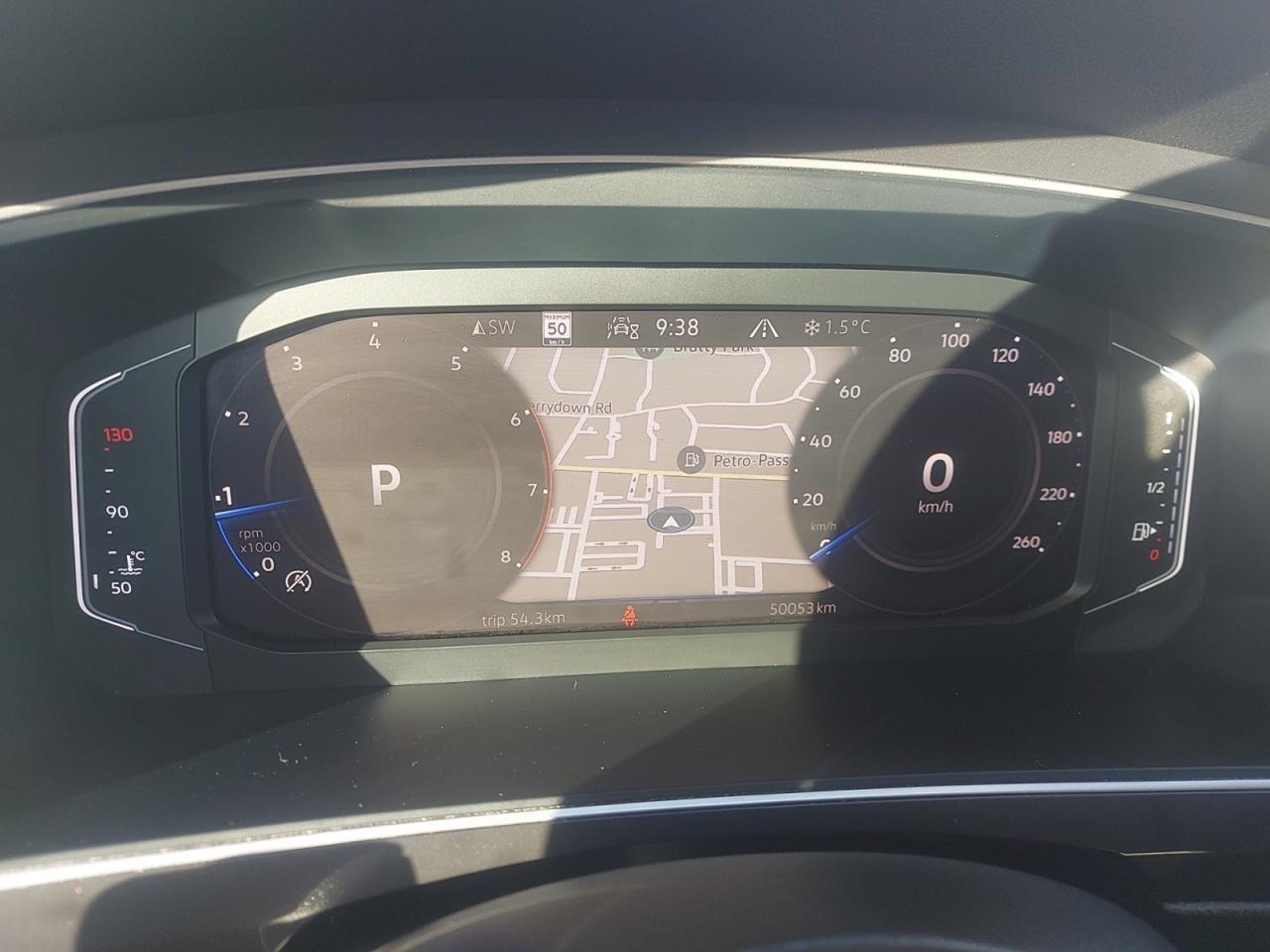 2023 Volkswagen Tiguan Highline R-line Photo