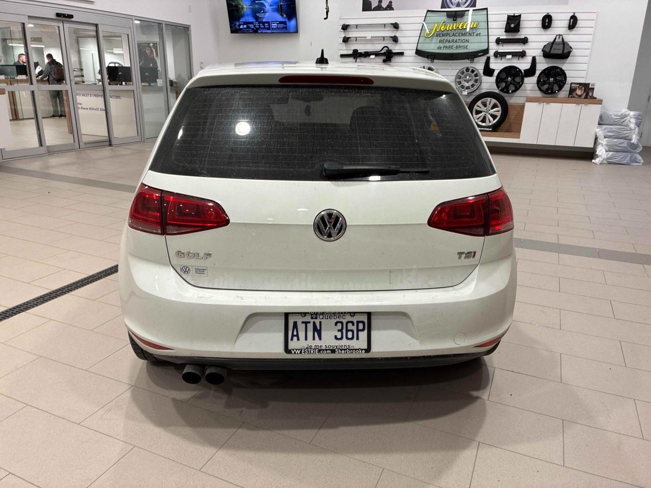 2016 Volkswagen Golf 1.8 TSI Comfortline MANUAL | LOW KMS | ACCIDENT FREE Photo