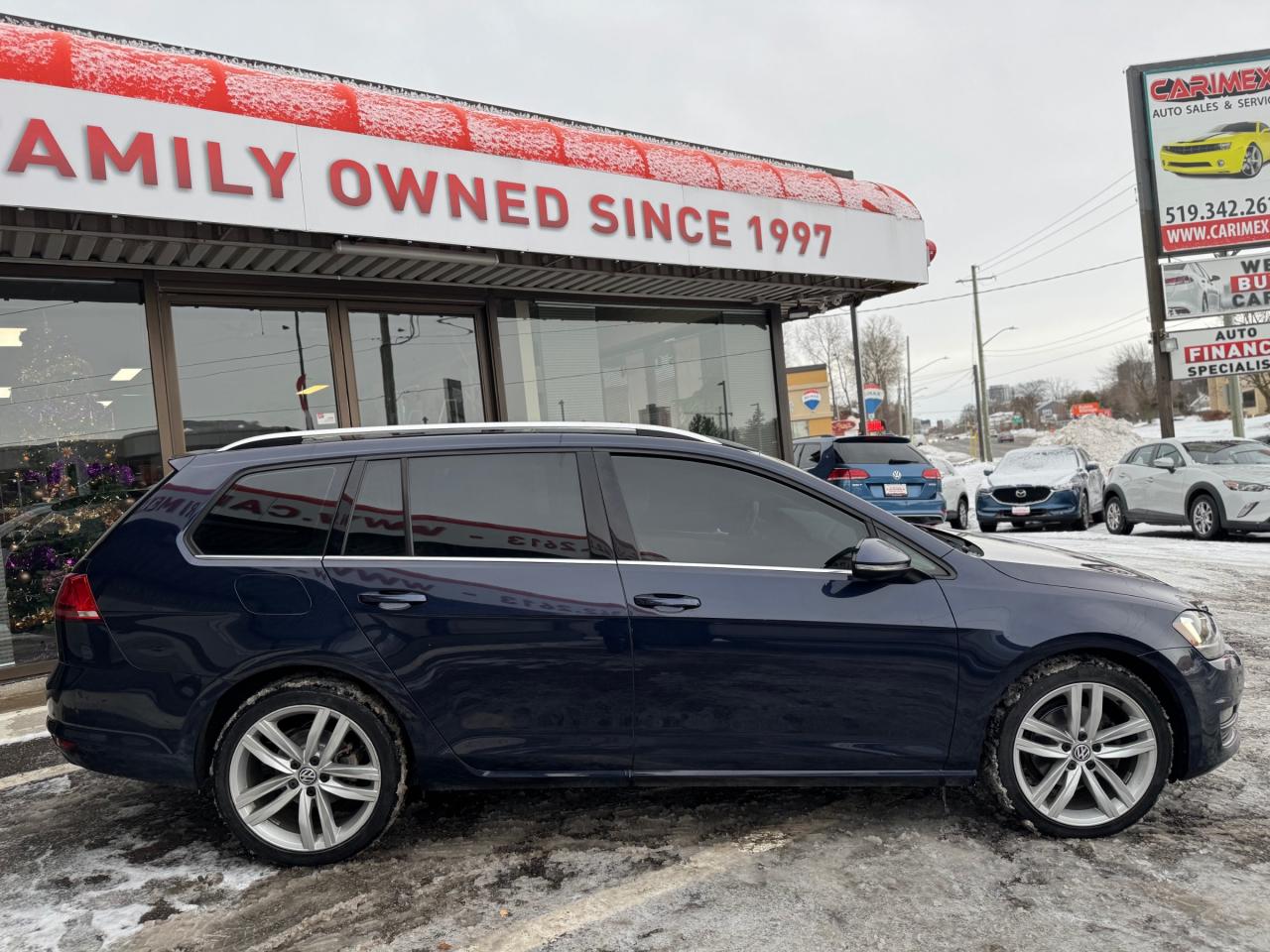 2017 Volkswagen Golf Sportwagen 1.8 TSI Highline AWD | LOADED | ONE OWNER | DEALER SERVICED Photo