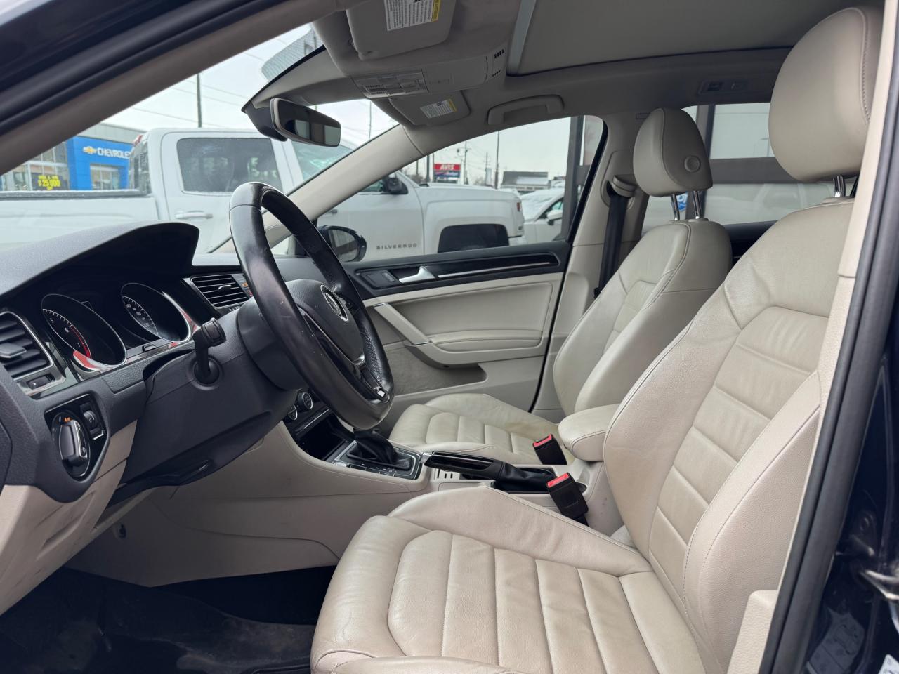 2017 Volkswagen Golf Sportwagen 1.8 TSI Highline AWD | LOADED | ONE OWNER | DEALER SERVICED Photo