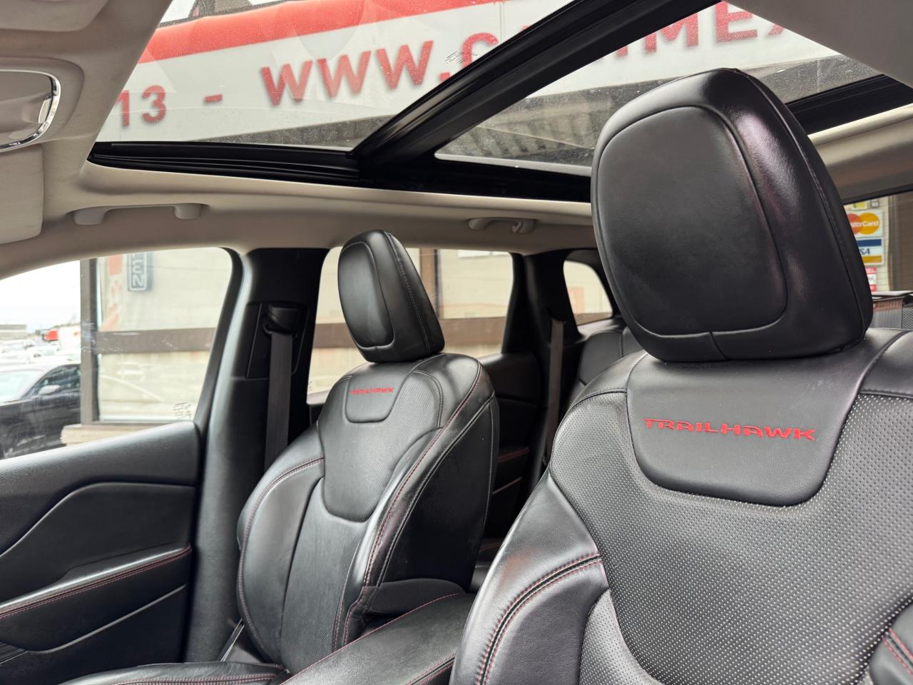 2017 Jeep Cherokee Trailhawk **SALE PENDING** Photo