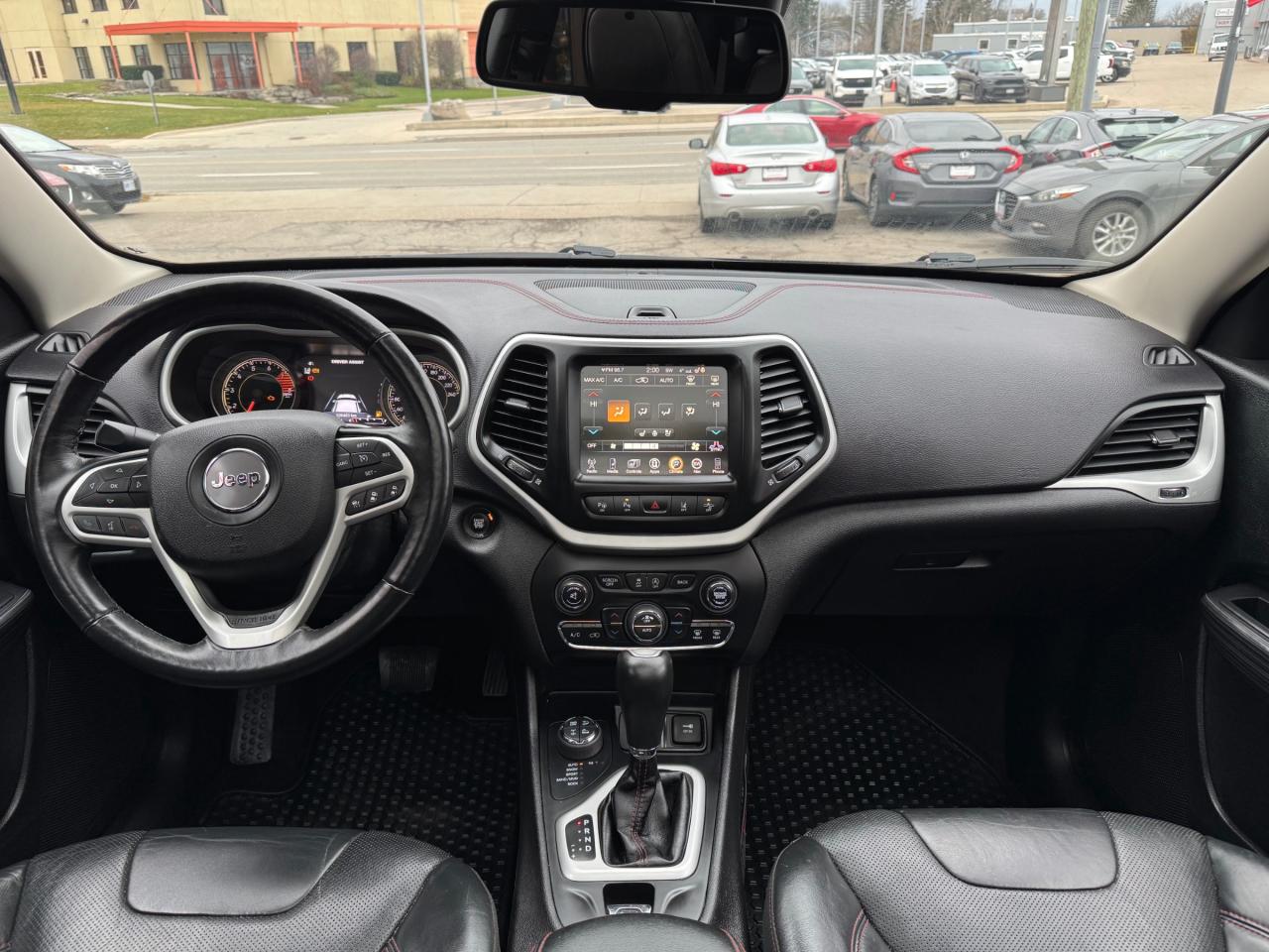 2017 Jeep Cherokee Trailhawk **SALE PENDING** Photo