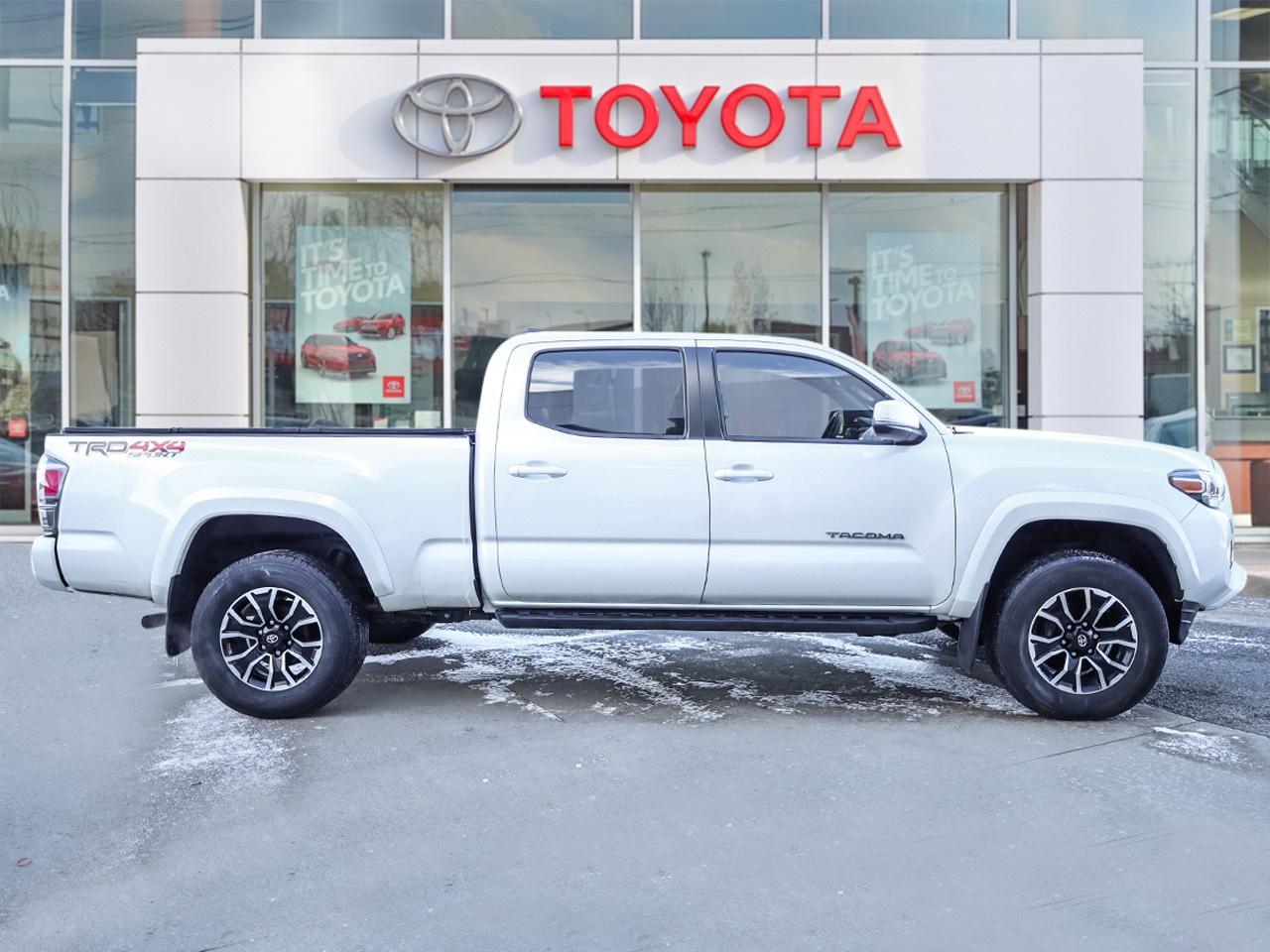 2023 Toyota Tacoma  Photo2