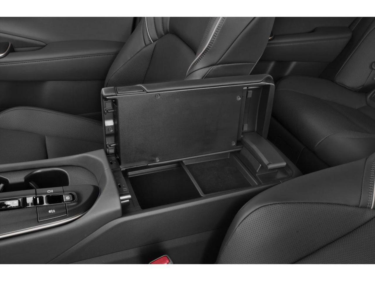 2023 Toyota Crown Platinum Photo