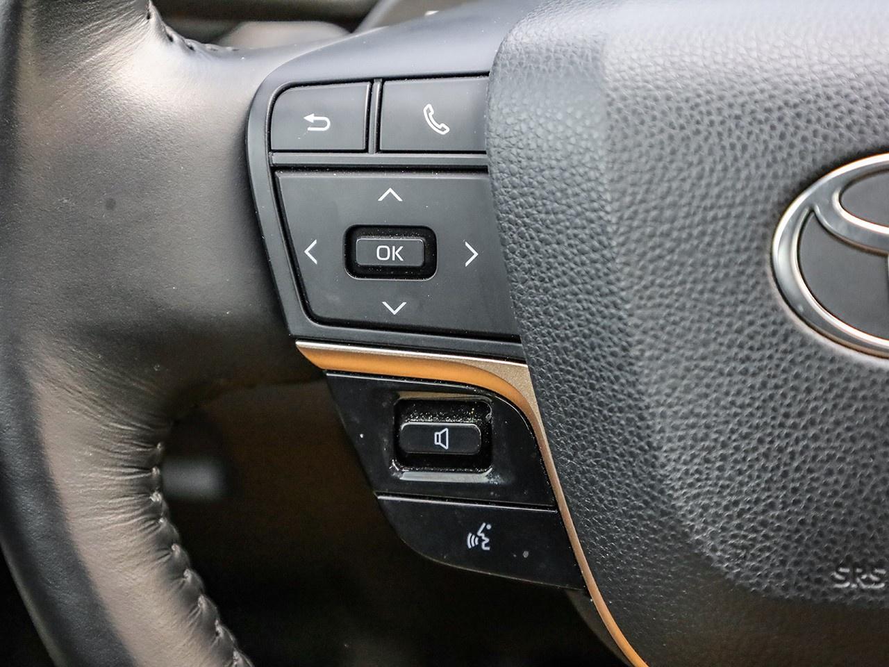 2023 Toyota Crown Platinum Photo