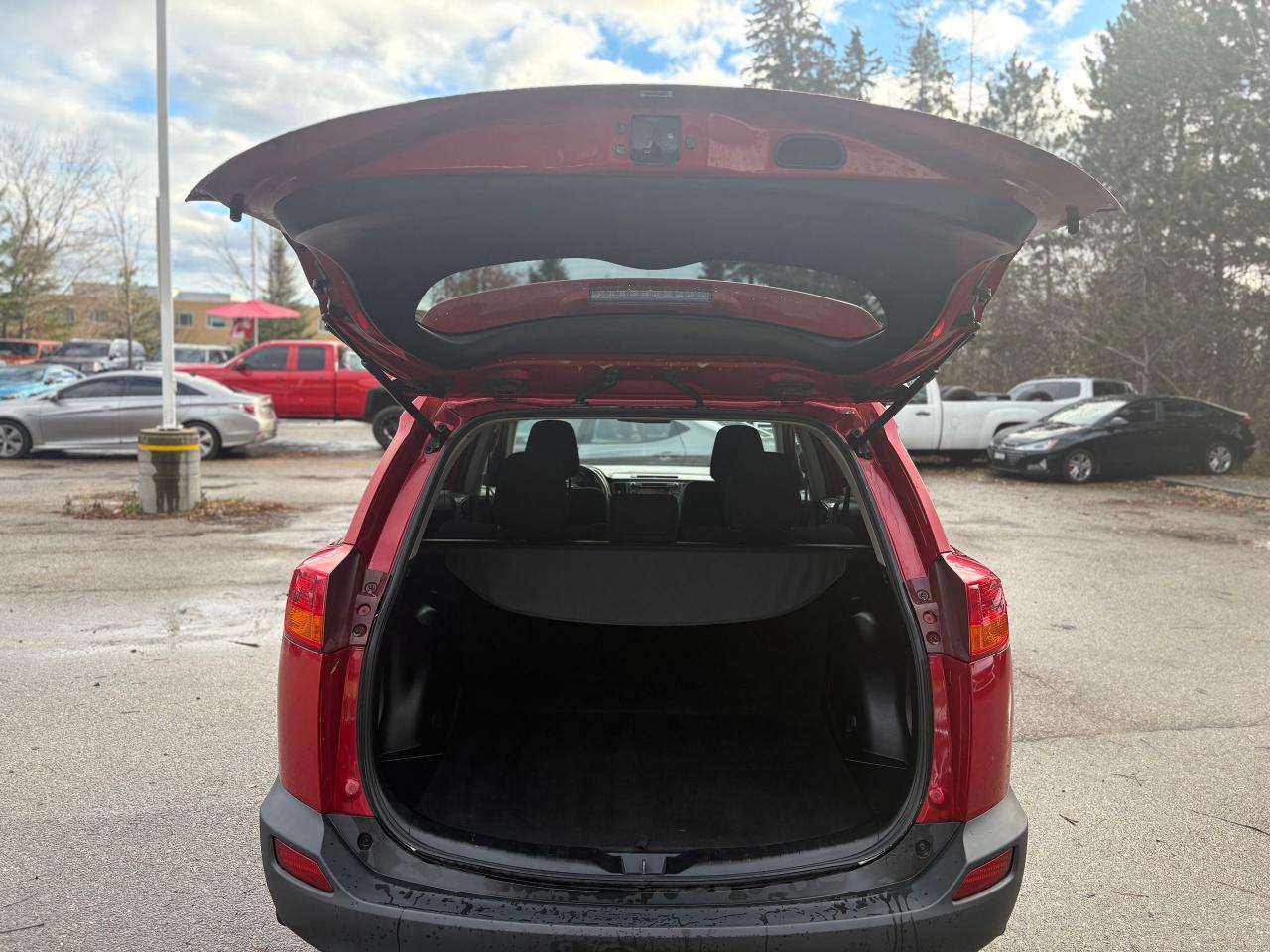 2015 Toyota RAV4  AWD AWD,XLE.ALLOYS,SUNROOF,NO ACCIDENT,CERTIFIED Photo4