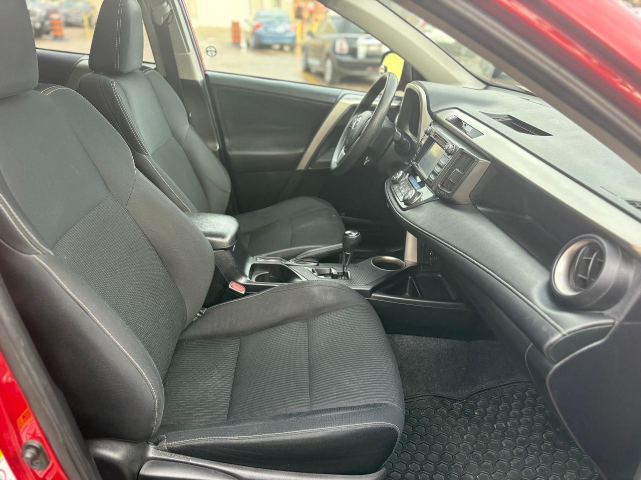 2015 Toyota RAV4  AWD AWD,XLE.ALLOYS,SUNROOF,NO ACCIDENT,CERTIFIED Photo