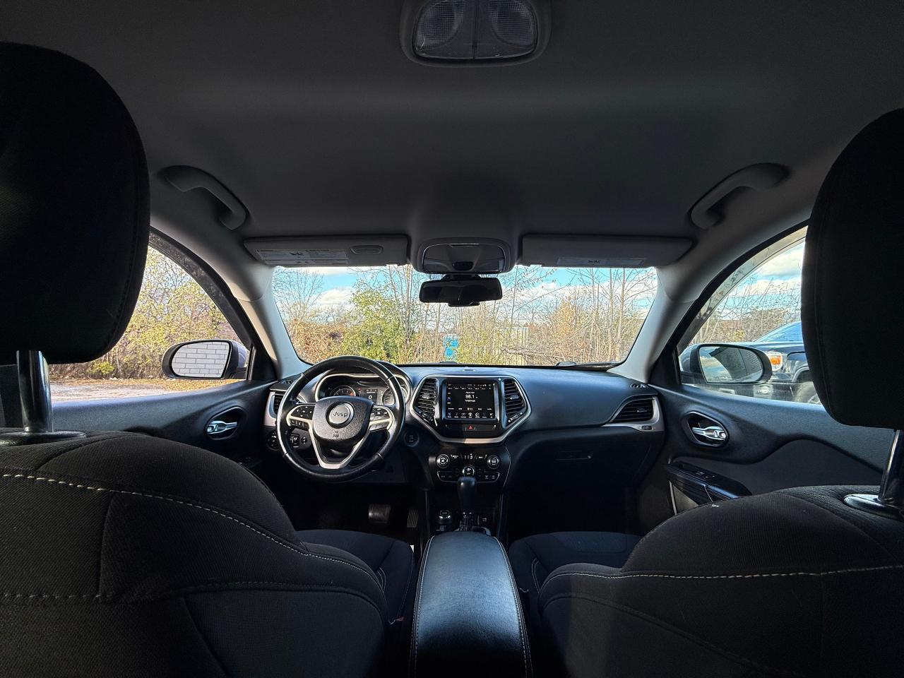 2016 Jeep Cherokee Altitude 4WD V6 *CLEAN CARFAX*SAFETY INCL* - Photo #13