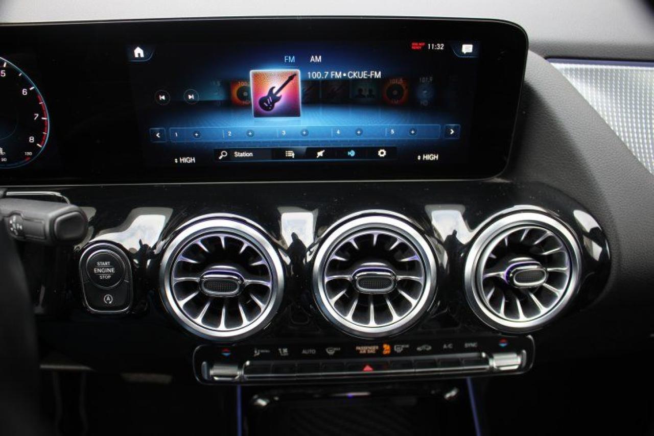 2023 Mercedes-Benz GLA GLA 250*AWD*Heated Leather*Moon Roof*BT*Rear Cam - Photo #24