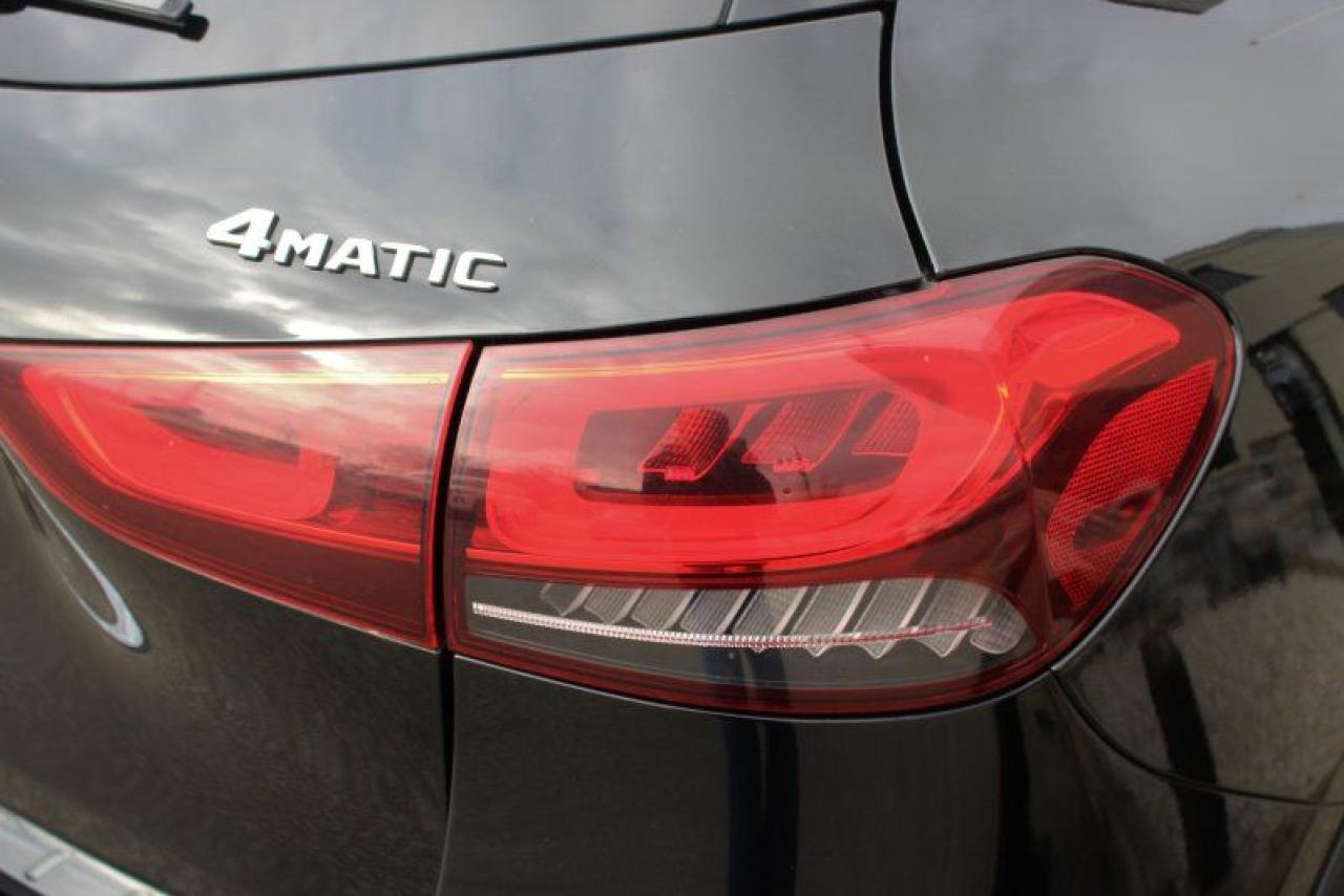 2023 Mercedes-Benz GLA GLA 250*AWD*Heated Leather*Moon Roof*BT*Rear Cam - Photo #6