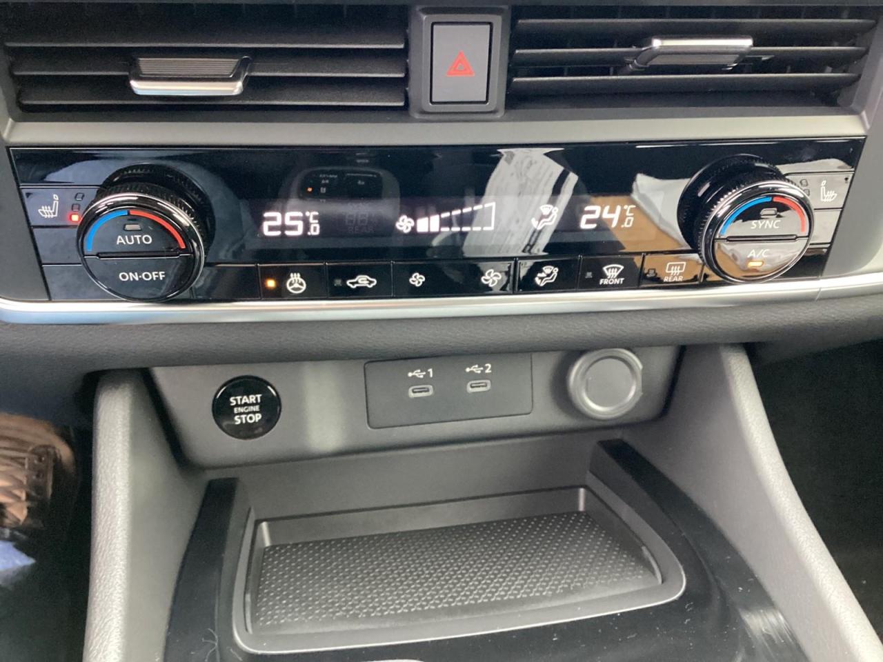 2026 Nissan Rogue S Photo