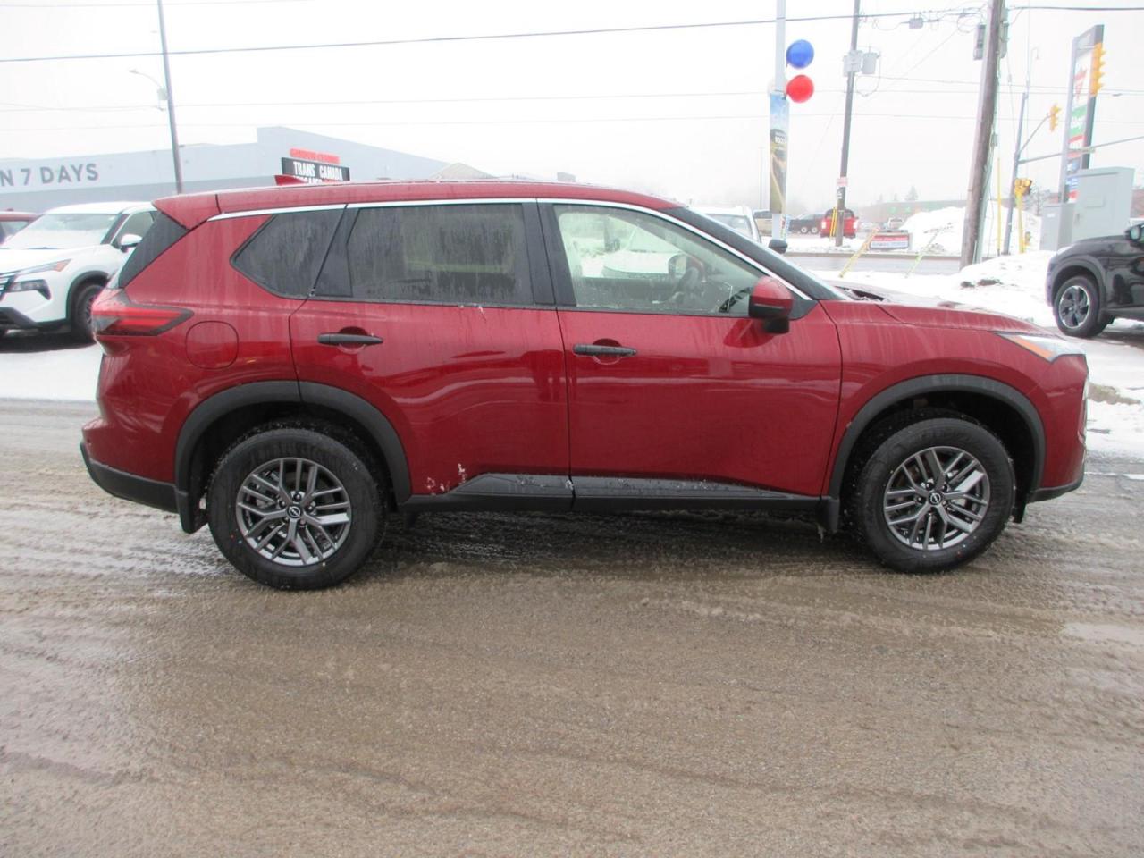 2026 Nissan Rogue S Photo