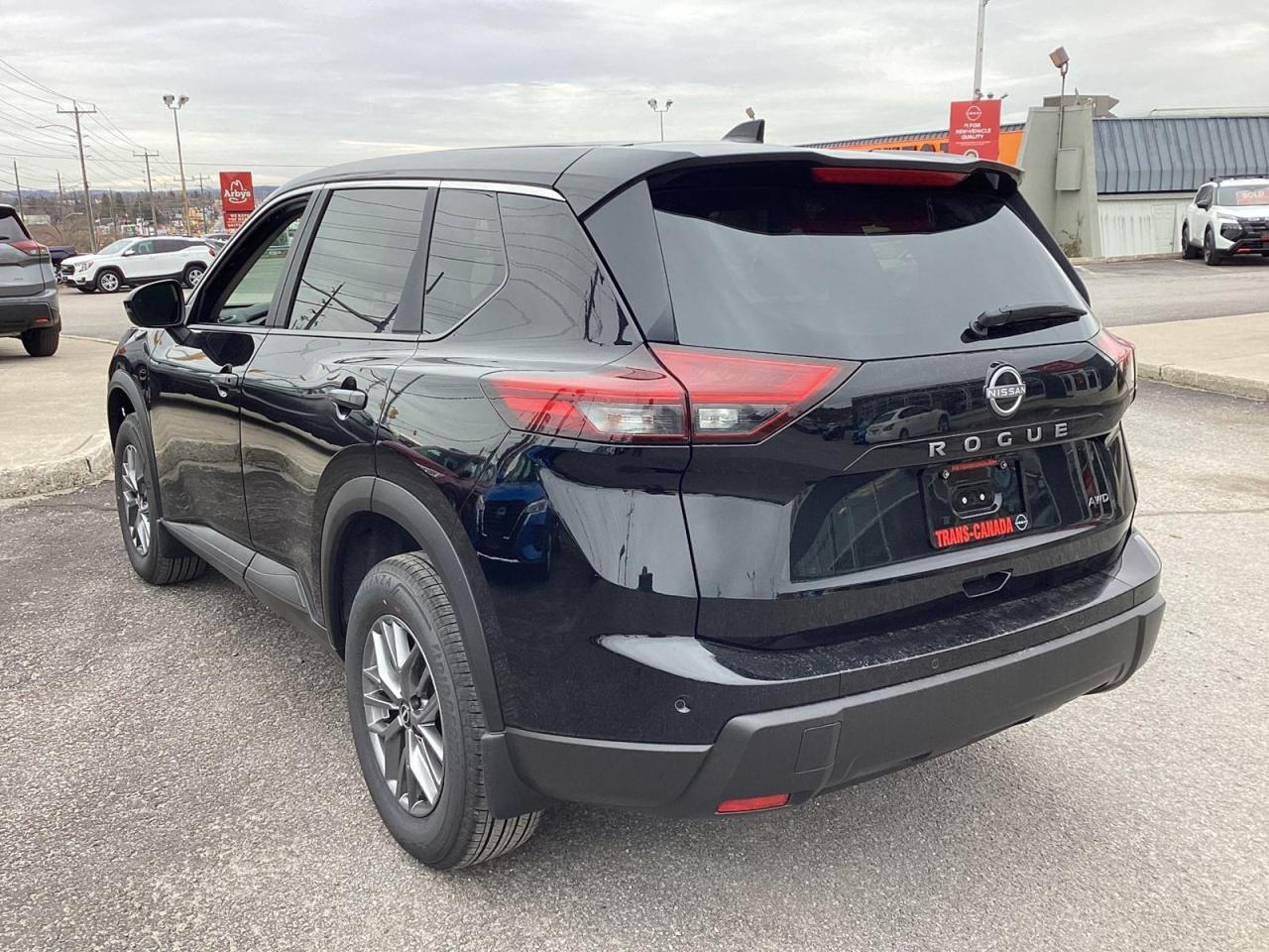 2026 Nissan Rogue S Photo