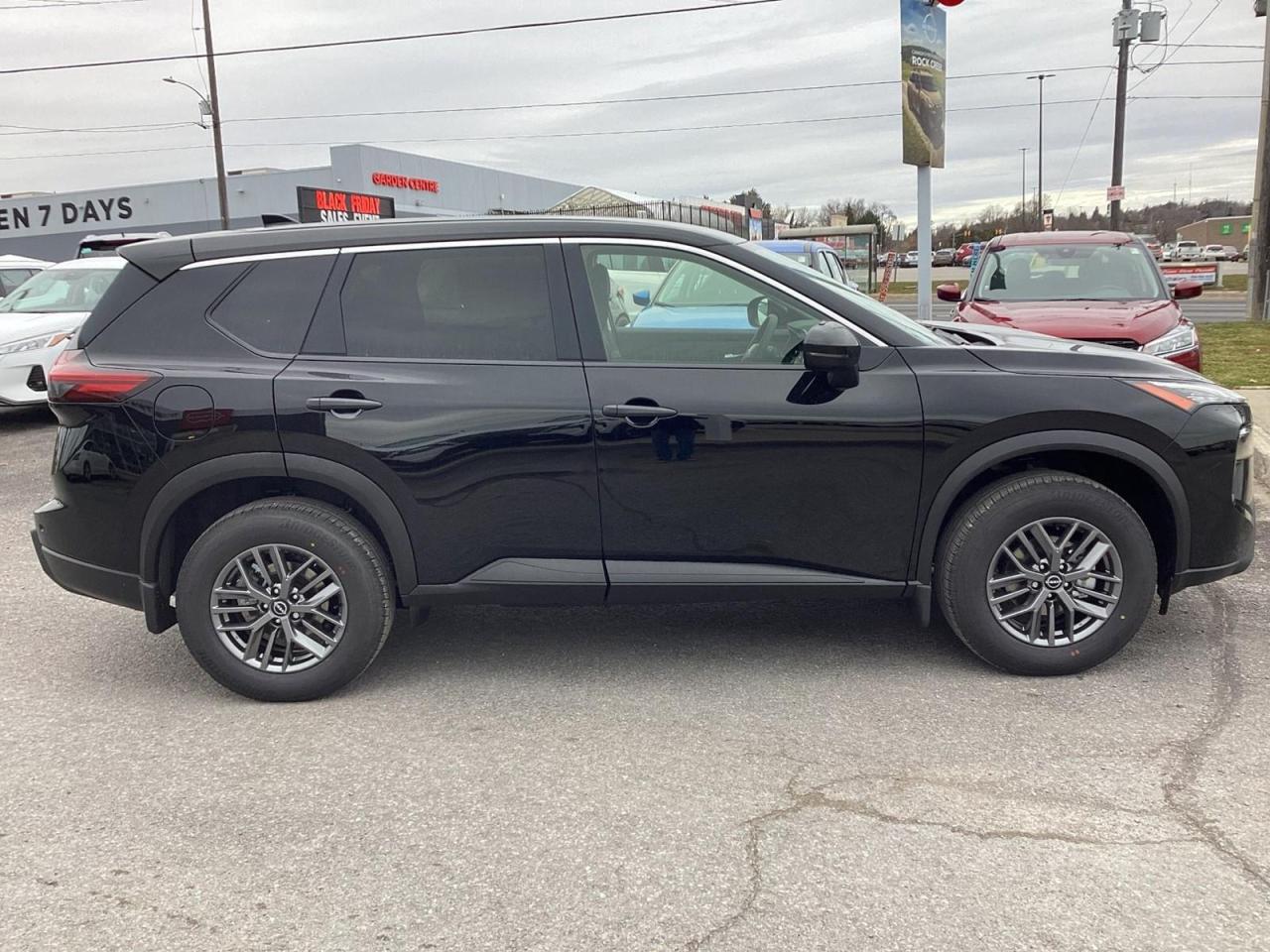 2026 Nissan Rogue S Photo