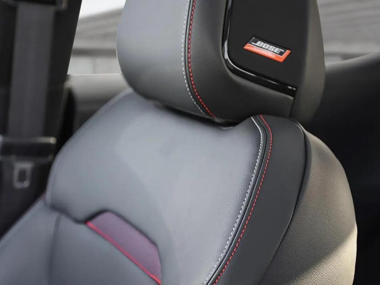 2026 Nissan Kicks SR Photo