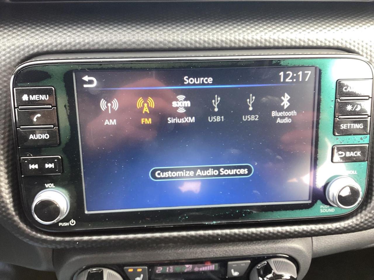 2025 Nissan Kicks Play SV Photo