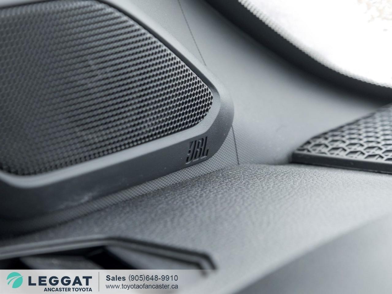 2025 Toyota Tundra Hybrid 4x4 Crewmax Limited Hybrid Photo