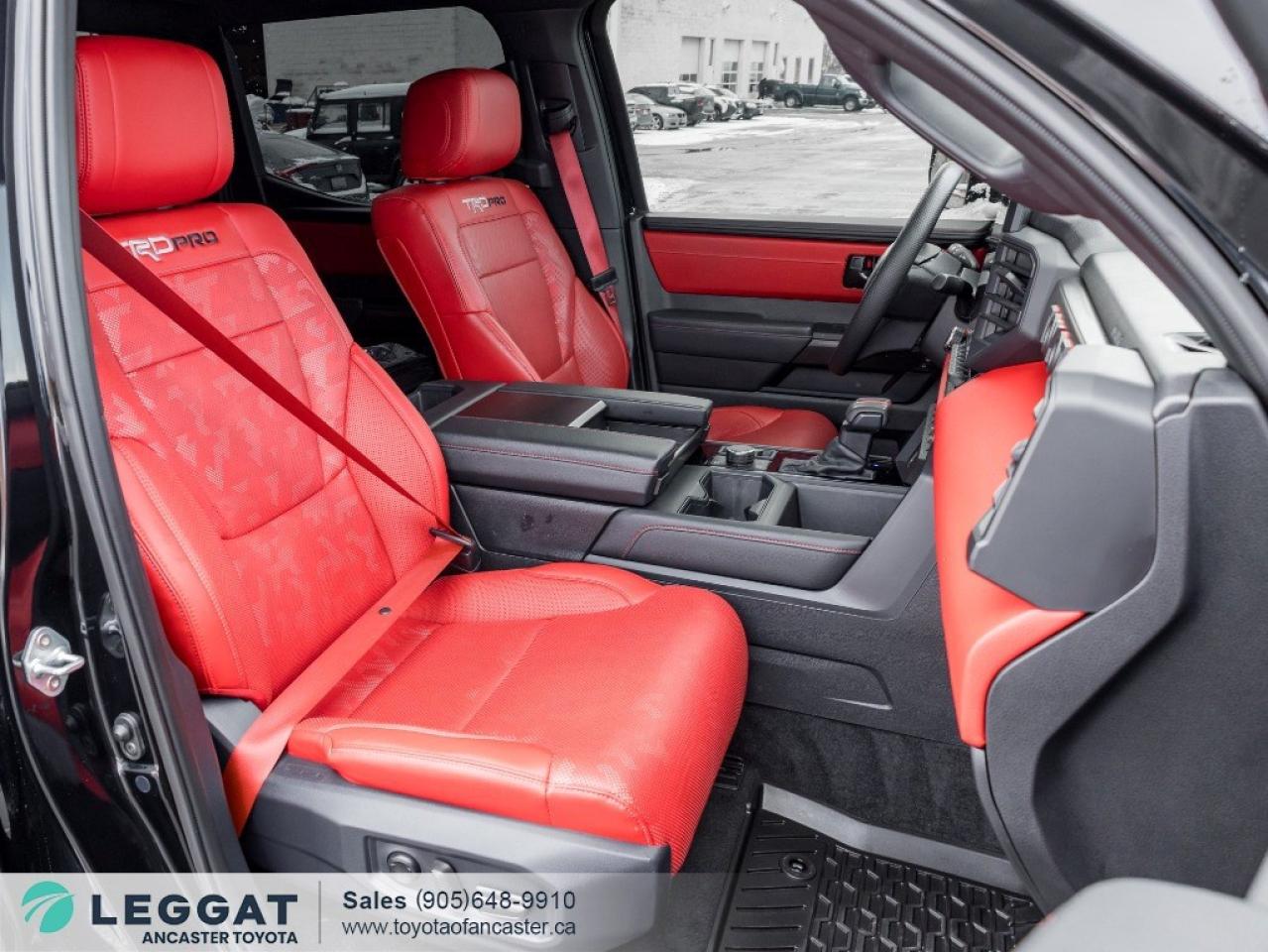 2025 Toyota Tundra Hybrid 4x4 Crewmax Limited Hybrid Photo