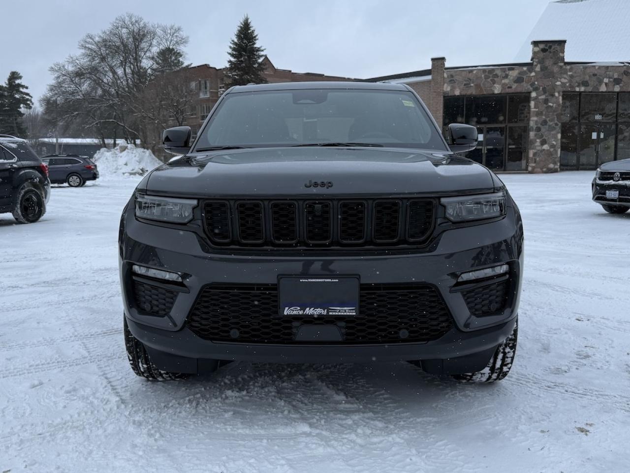 2025 Jeep Grand Cherokee LIMITED 4X4 Photo