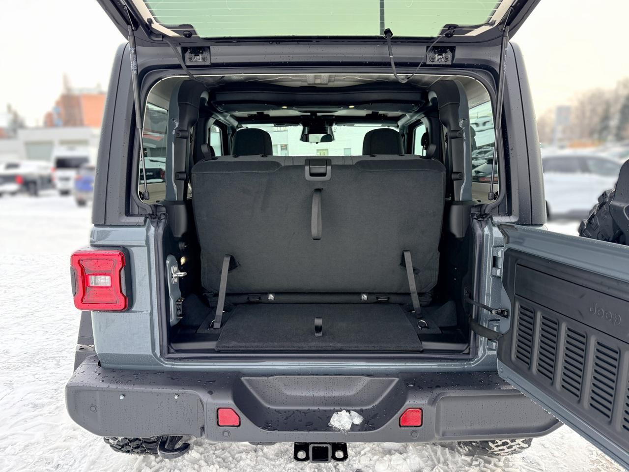 2026 Jeep Wrangler Willys 2 Door 4x4 Photo